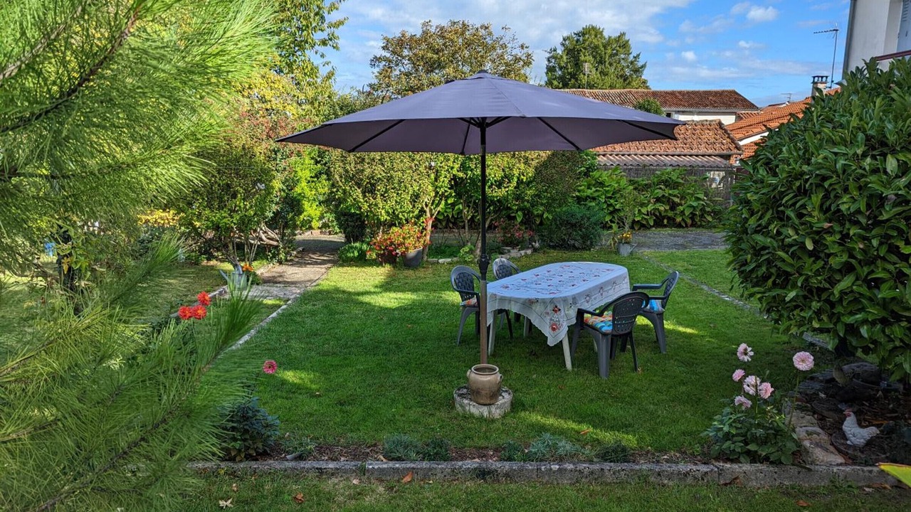 Photo of Outdoor in Barbezieux-Saint-Hilaire