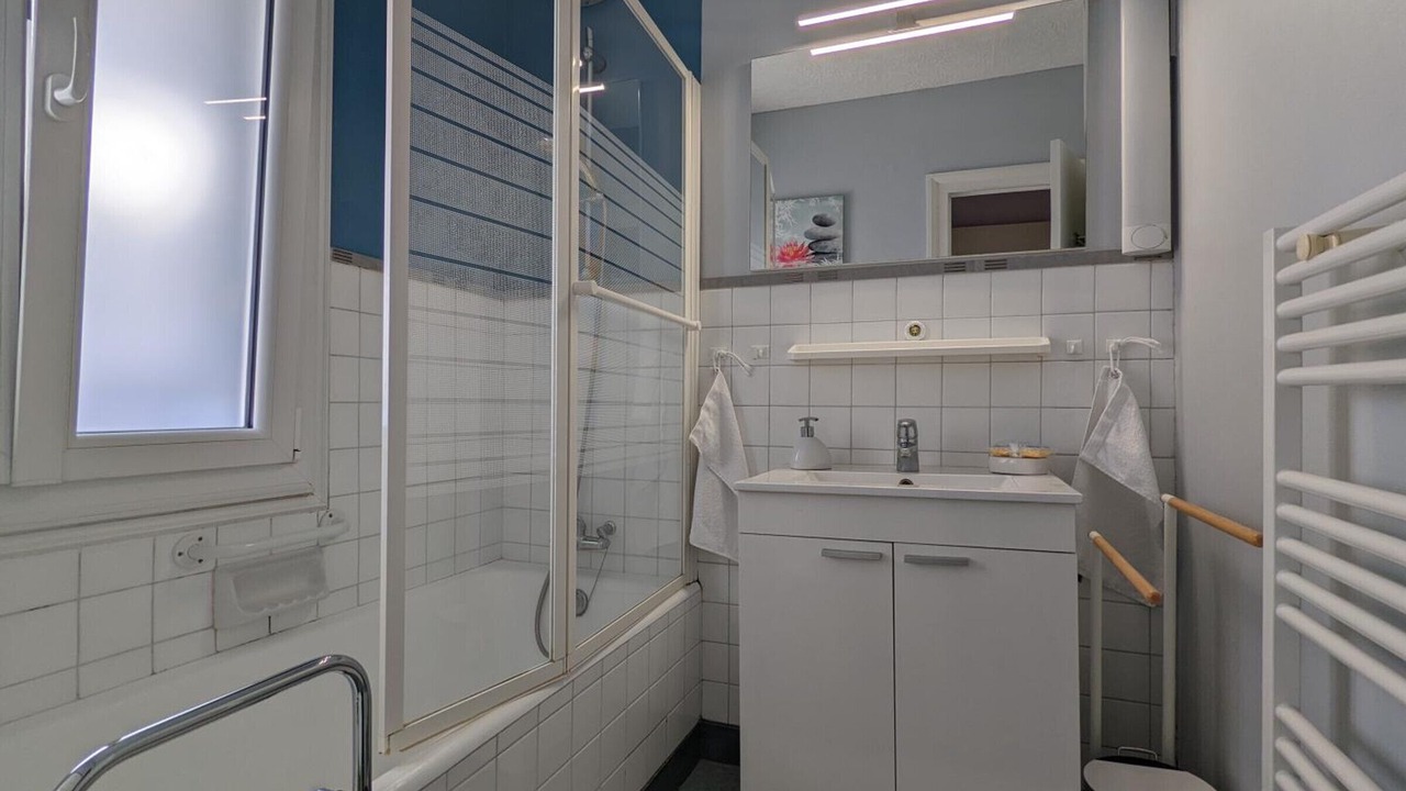 Photo of Bathroom in Barbezieux-Saint-Hilaire