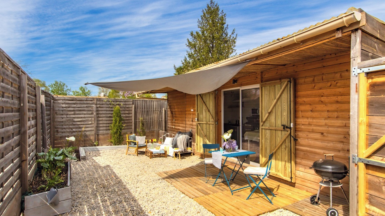 Photo of Outdoor in Vertheuil