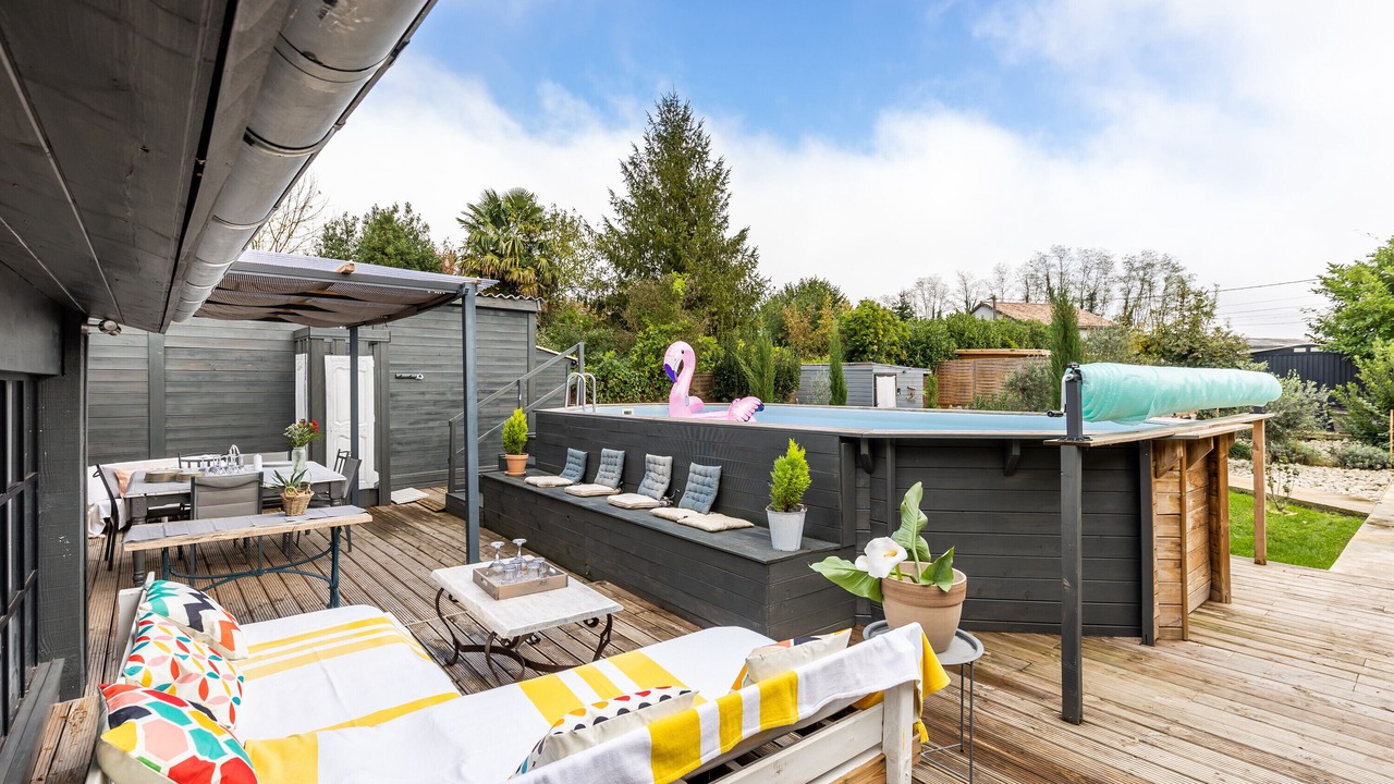 Photo of Outdoor in Vertheuil