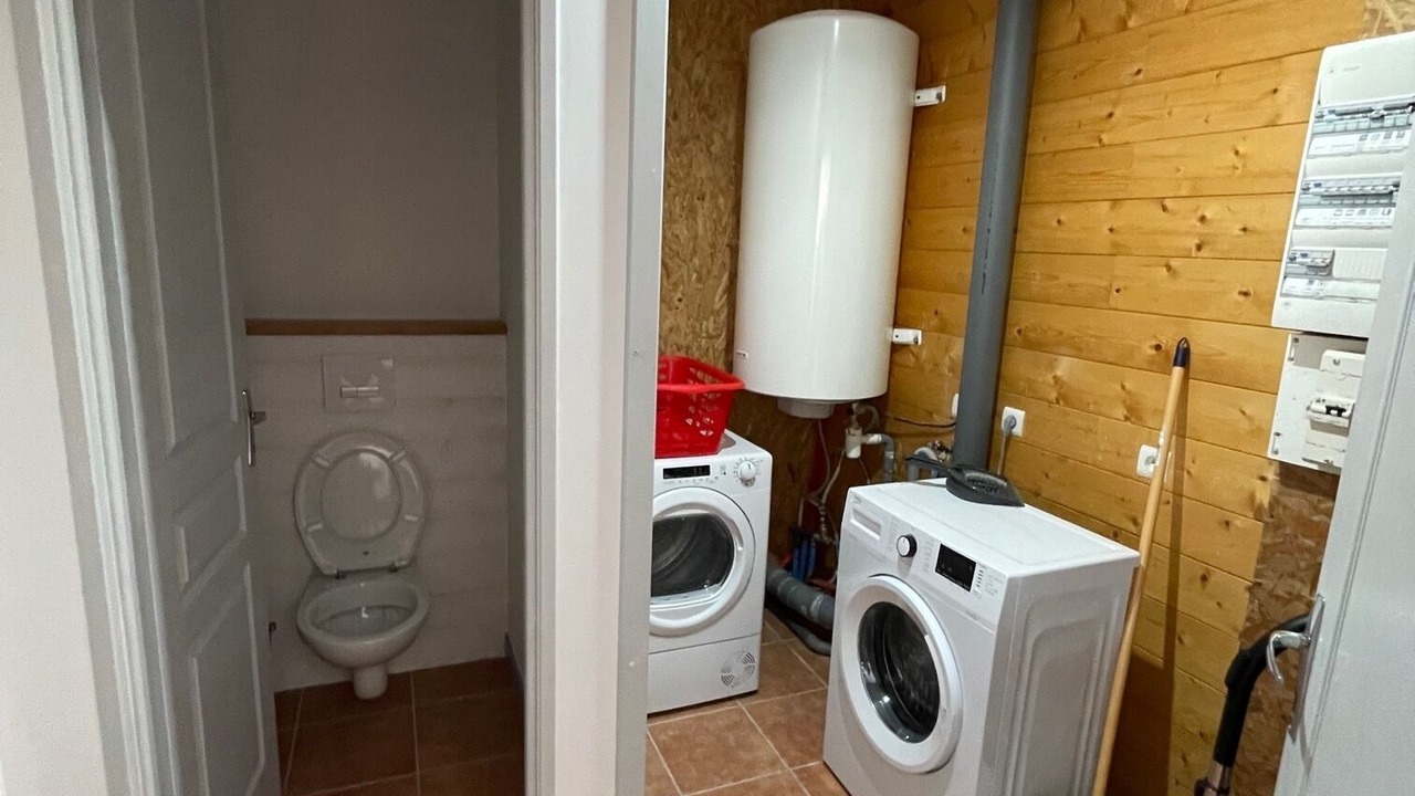 Photo of Bathroom in Grayan-Et-L'Hopital