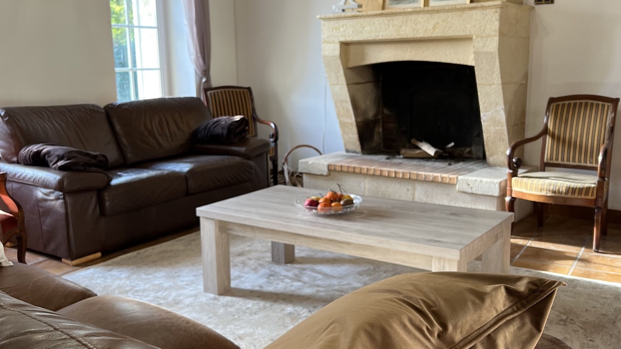 Photo of Livingroom in Beychac-et-Caillau