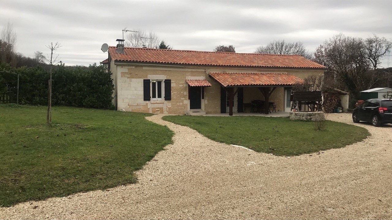 Photo of Outdoor in Boisne-la-Tude