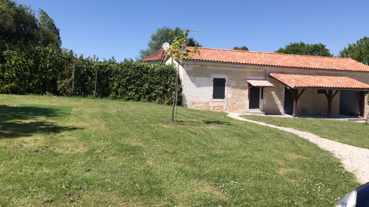 Photo of Outdoor in Boisne-la-Tude