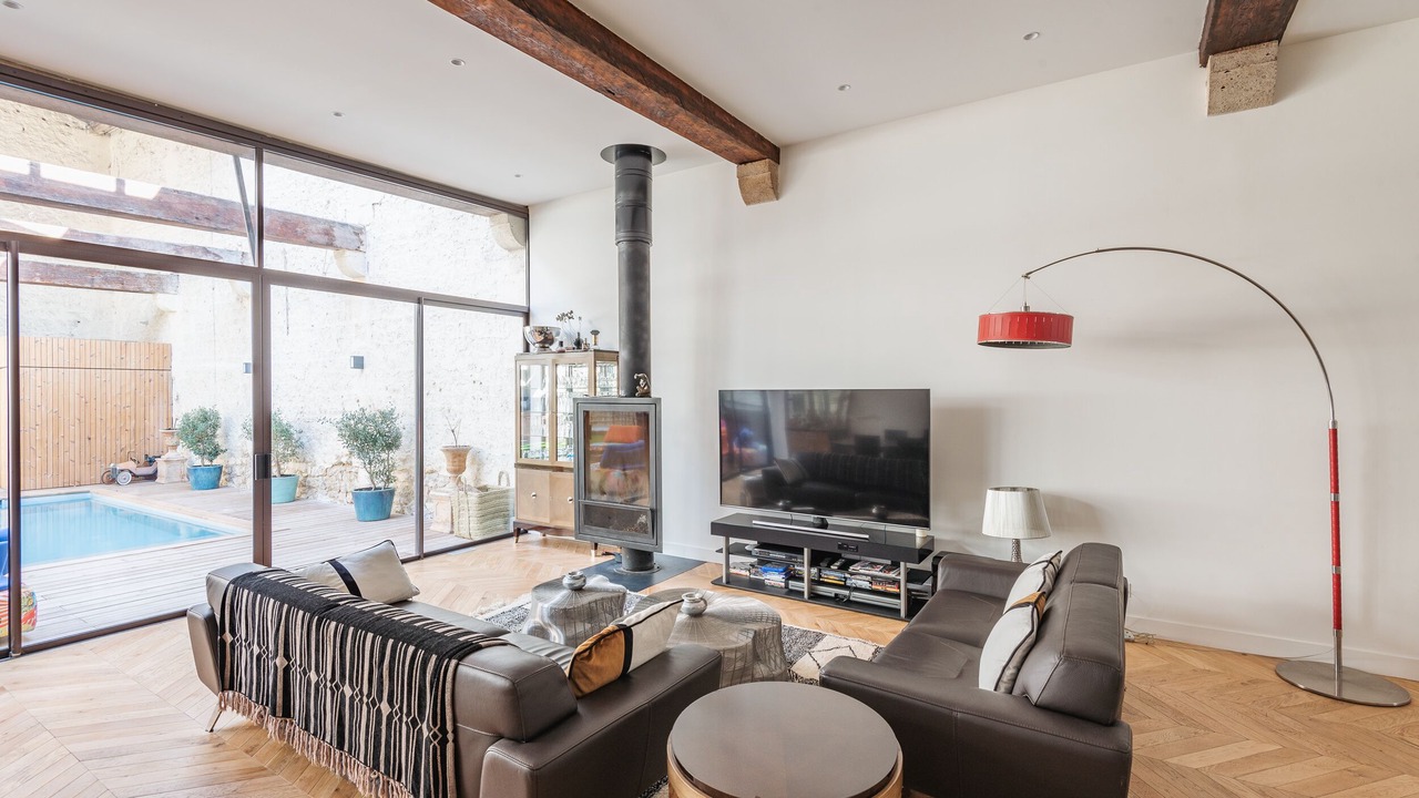 Photo of Livingroom in Chartrons