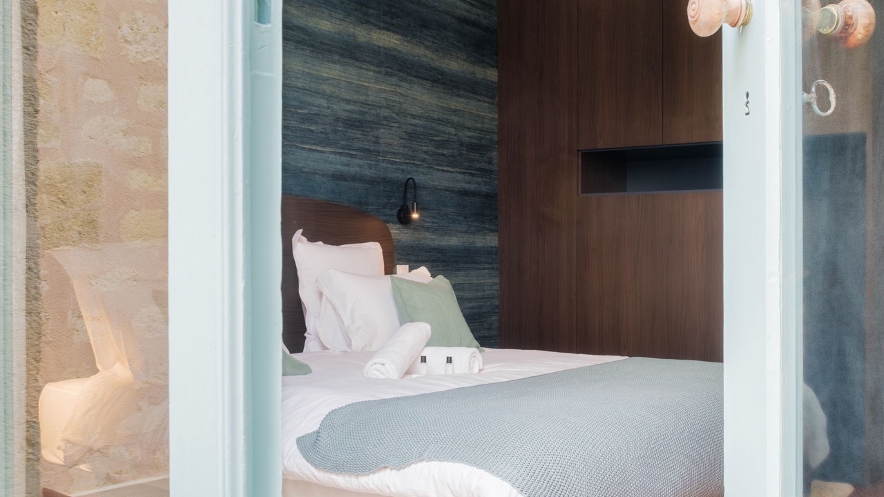 Photo of Bedroom in Chartrons