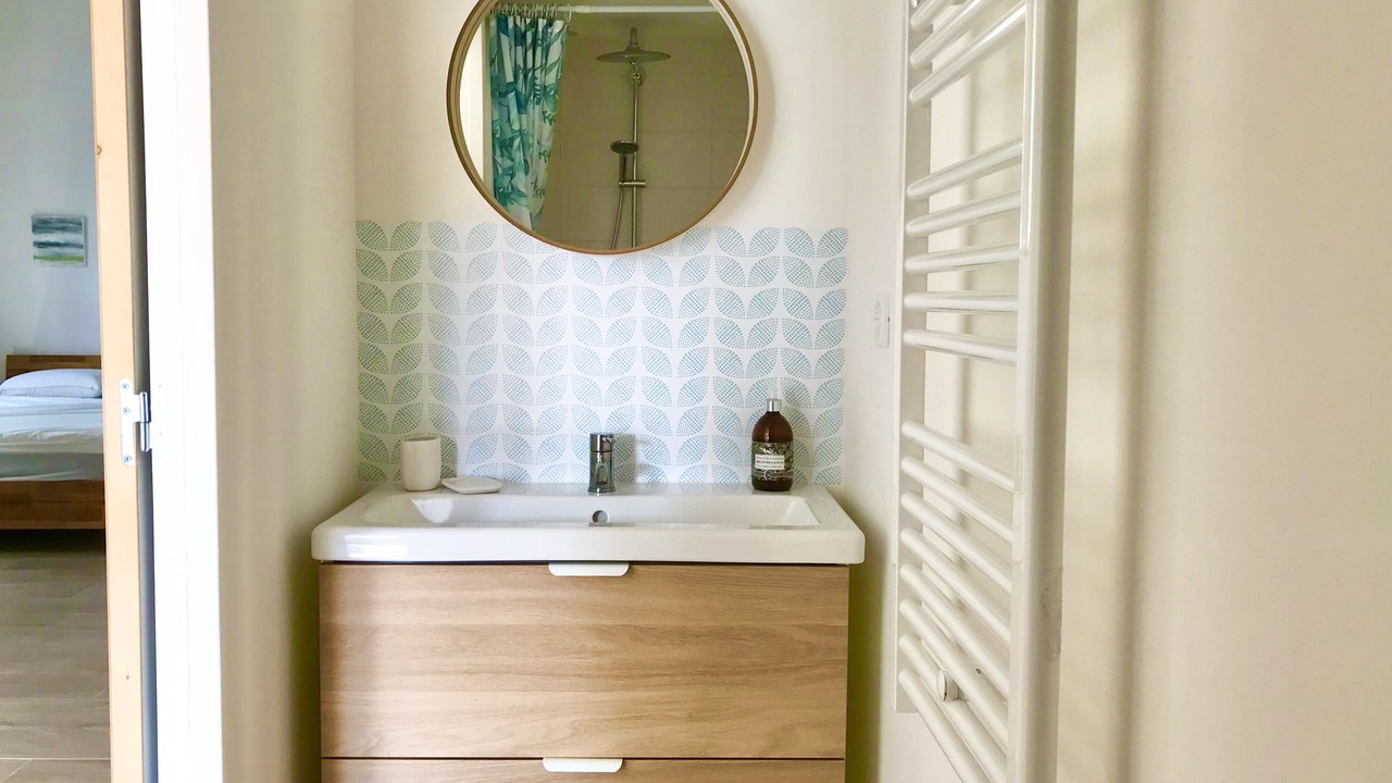 Photo of Bathroom in Les Salles-De-Castillon
