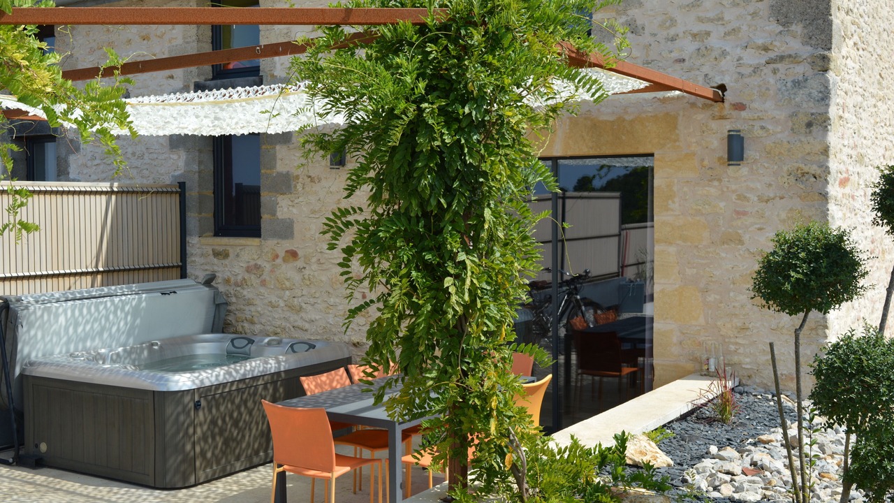 Photo of Outdoor in Saint-Amand-de-Coly
