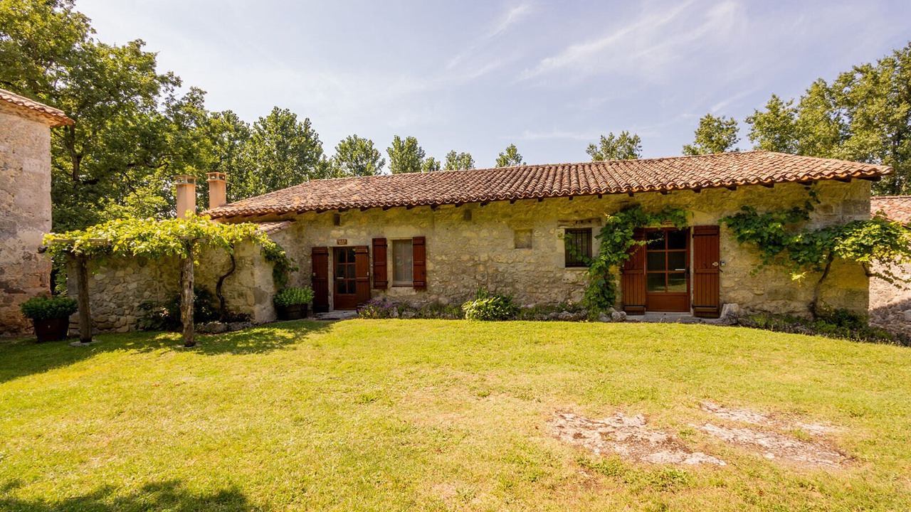 Photo of Outdoor in Nerac