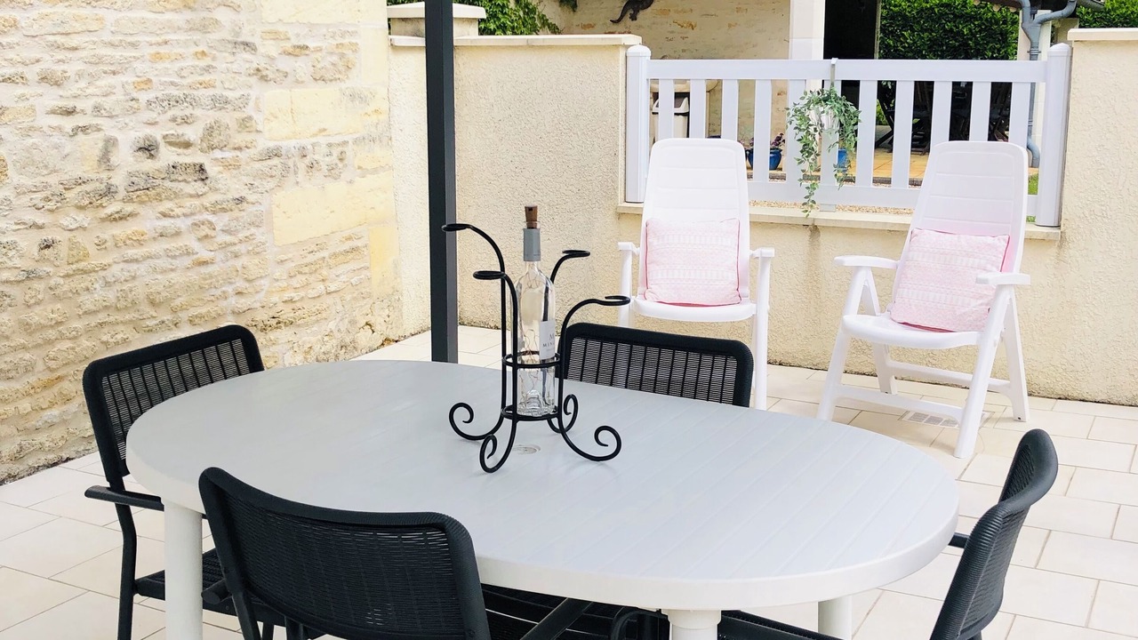 Photo of Outdoor in Migron