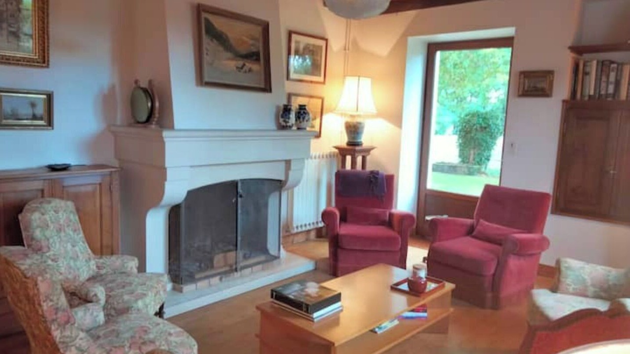 Photo of Livingroom in La Peruse