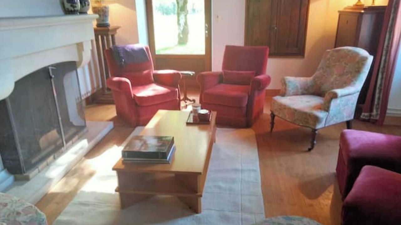Photo of Livingroom in La Peruse