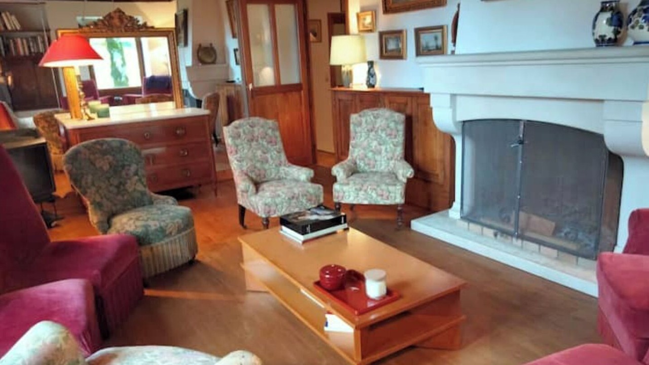 Photo of Livingroom in La Peruse