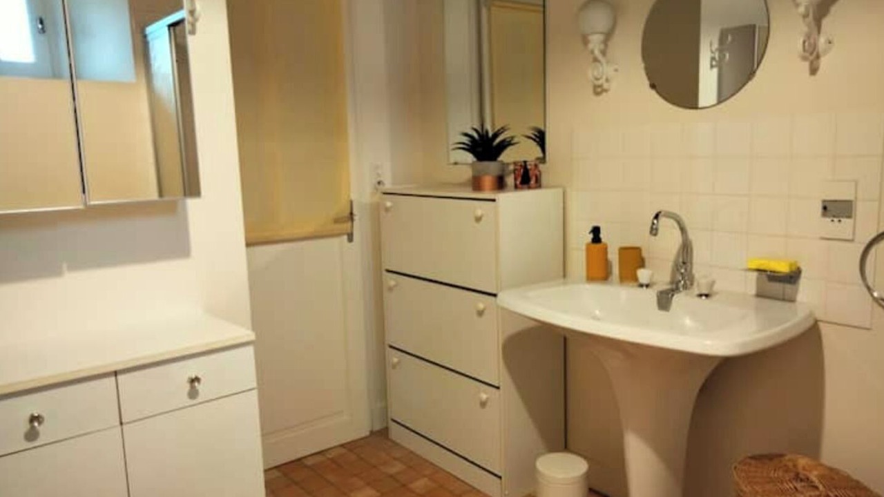 Photo of Bathroom in La Peruse