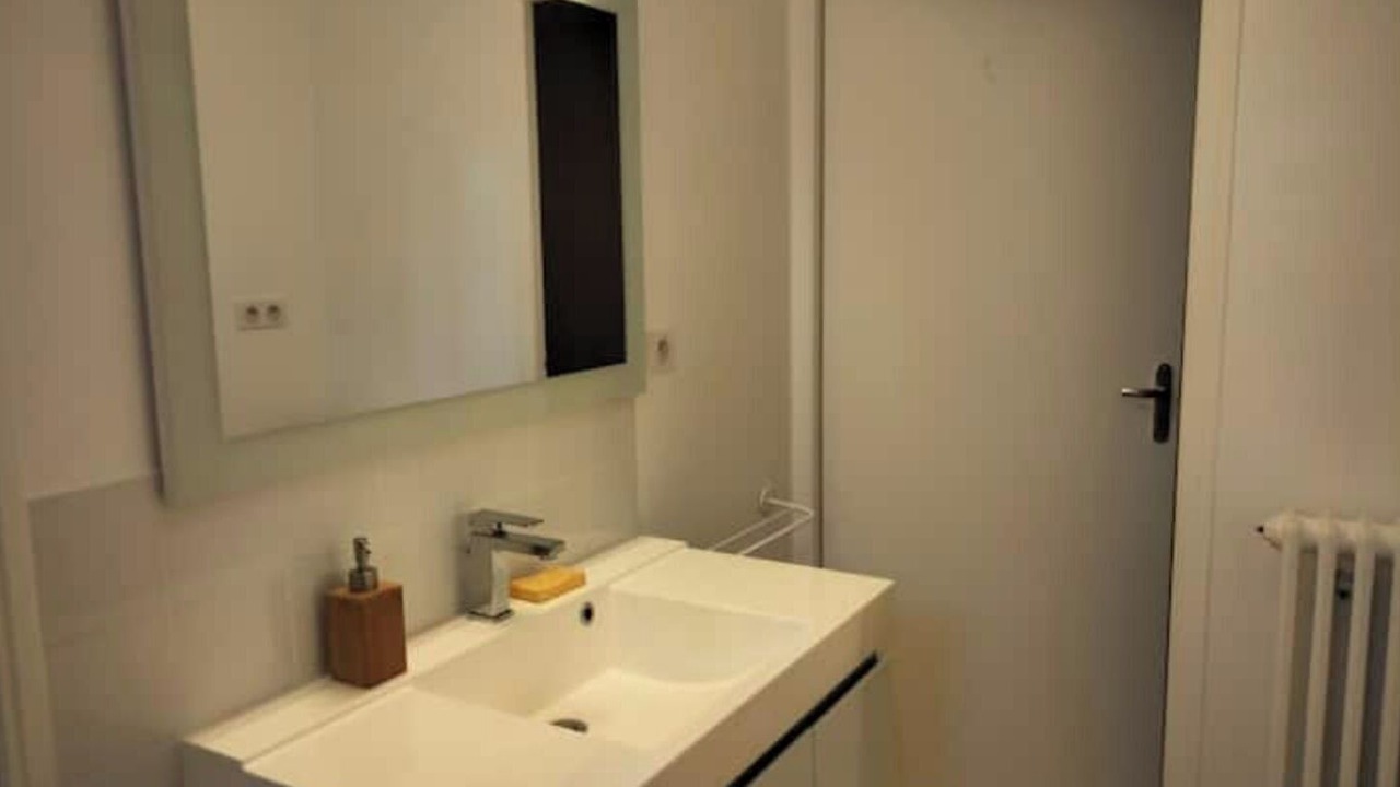 Photo of Bathroom in La Peruse
