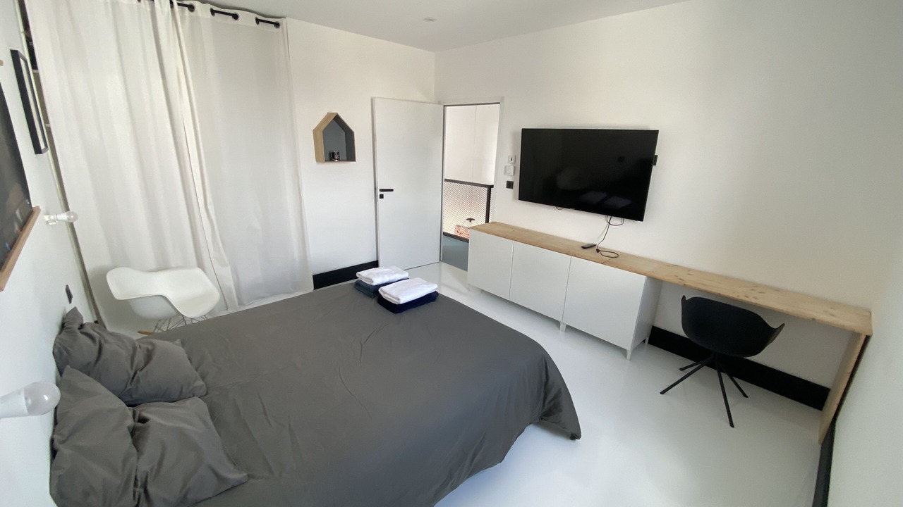 Photo of Bedroom in Puilboreau