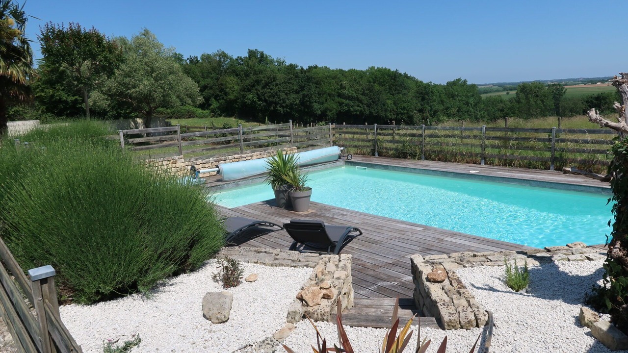 Photo of Outdoor in Chauray