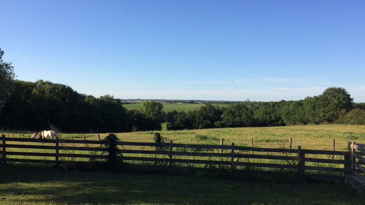 Photo of Outdoor in Chauray