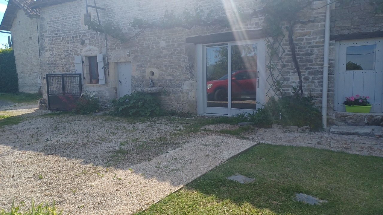 Photo of Outdoor in Chaunay