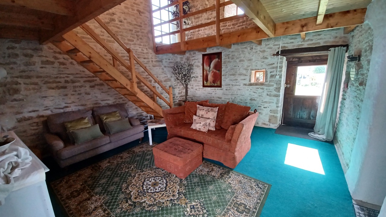 Photo of Livingroom in Chaunay
