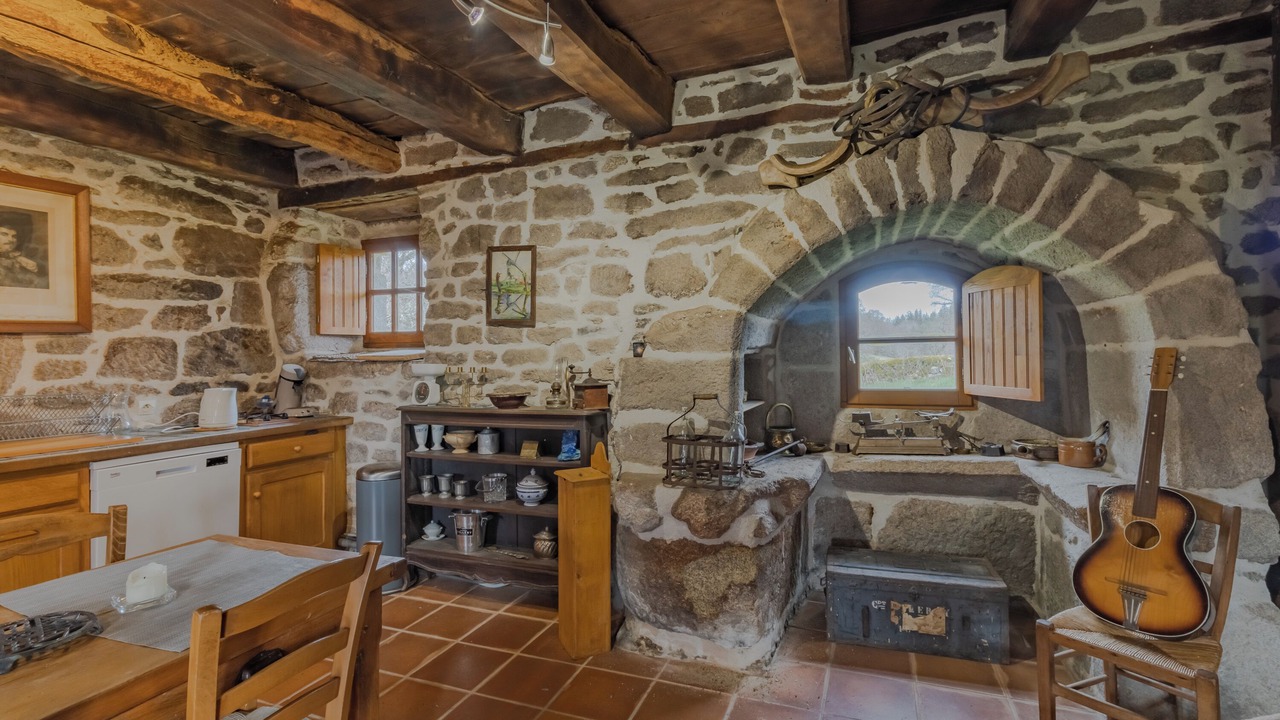 Photo of Kitchen in Chaumeil