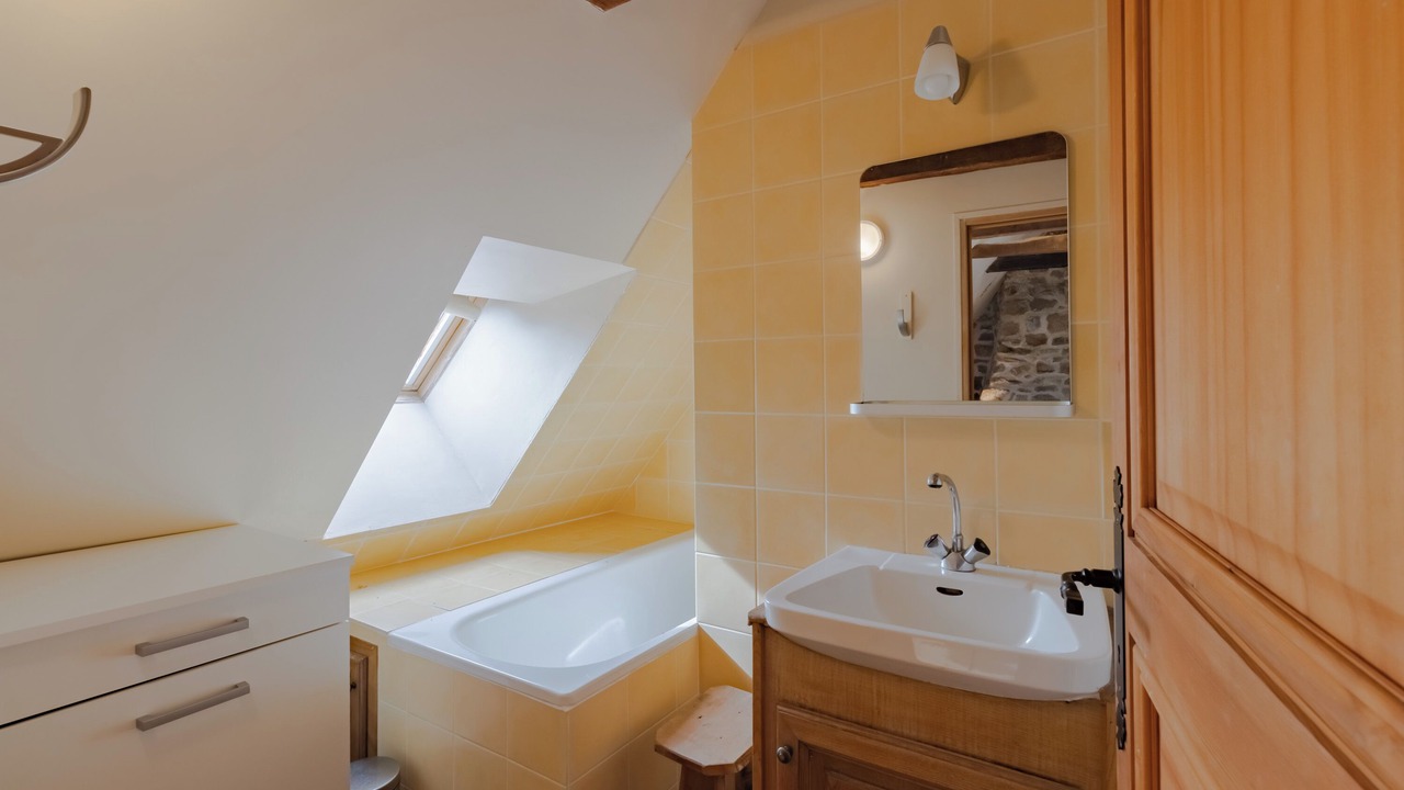 Photo of Bathroom in Chaumeil