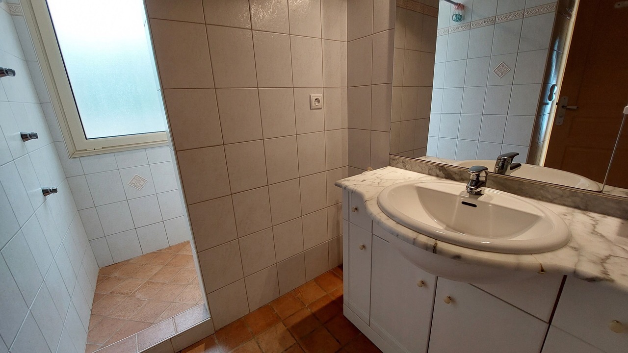 Photo of Bathroom in Simeyrols