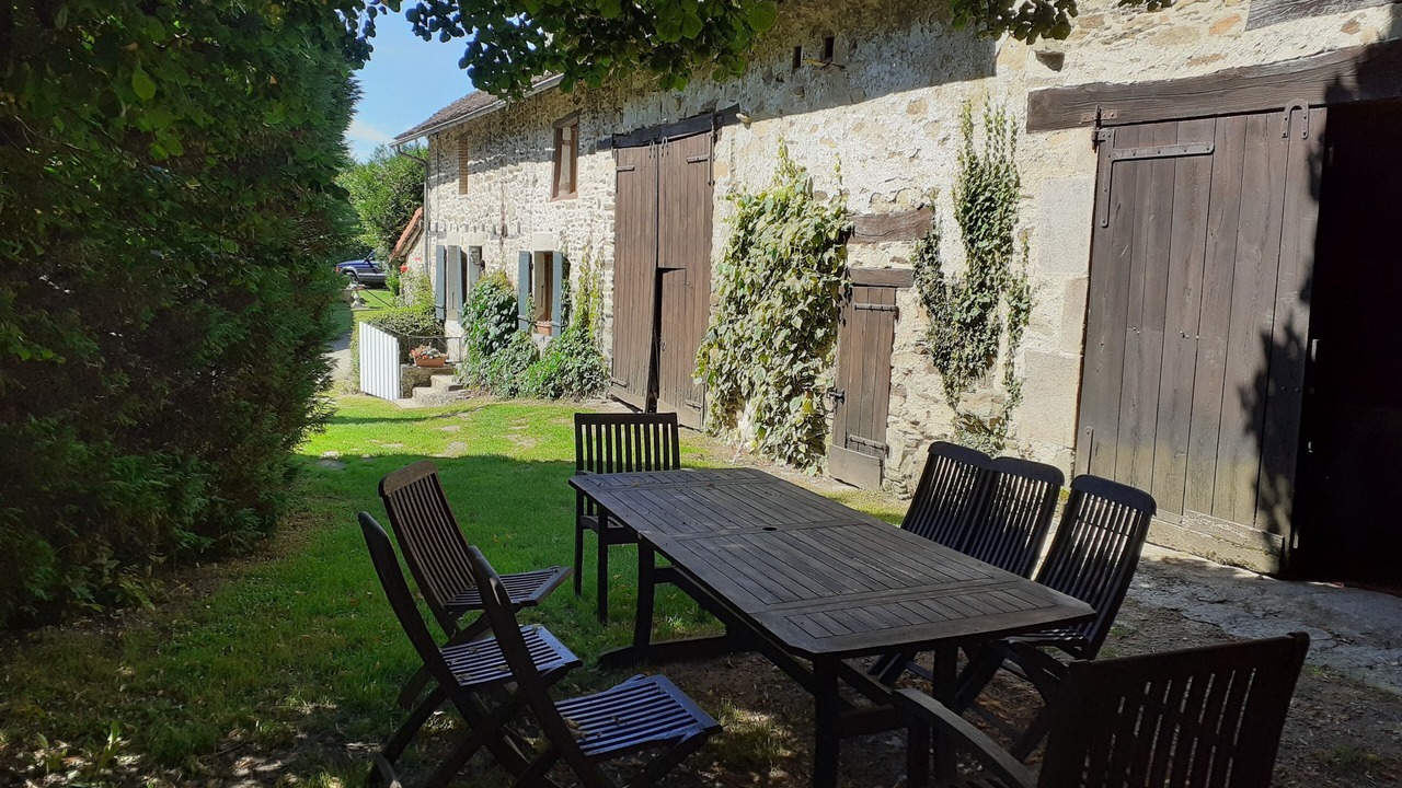 Photo of Outdoor in Bussiere-Galant