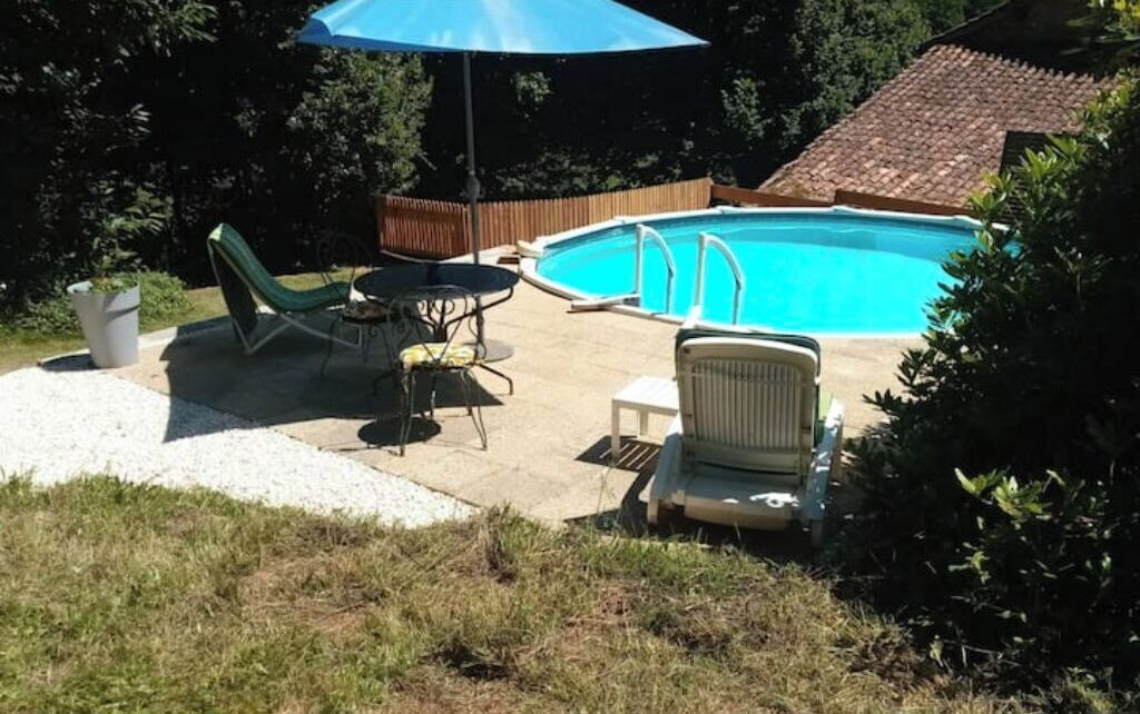 Photo of Outdoor in Bussiere-Galant