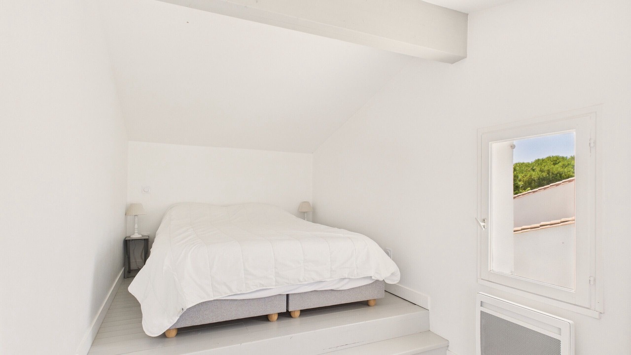 Photo of Bedroom in Saint-Clement-des-Baleines