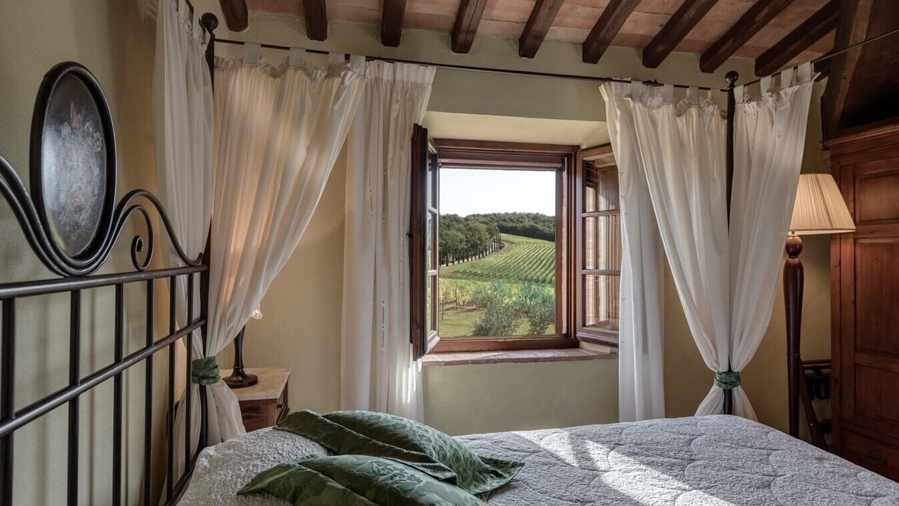 Photo of Bedroom in Montepulciano