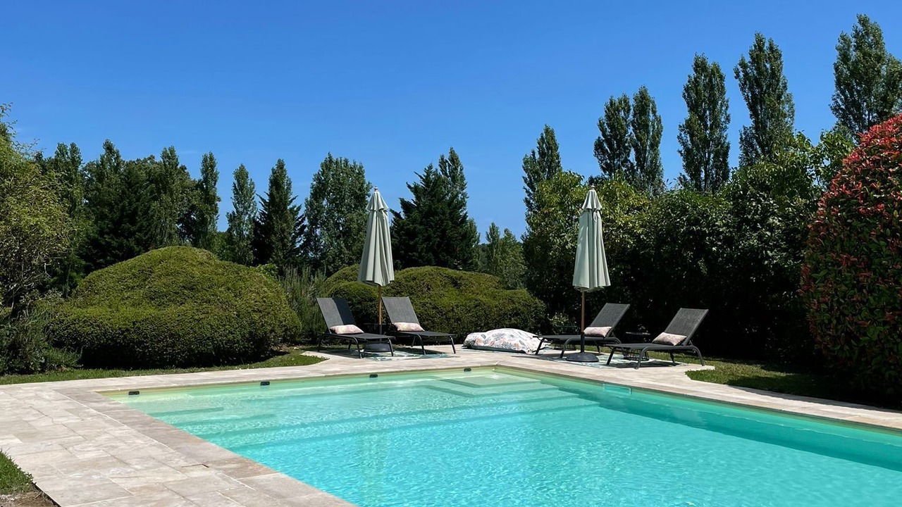 Photo of Outdoor in Sainte-Nathalene