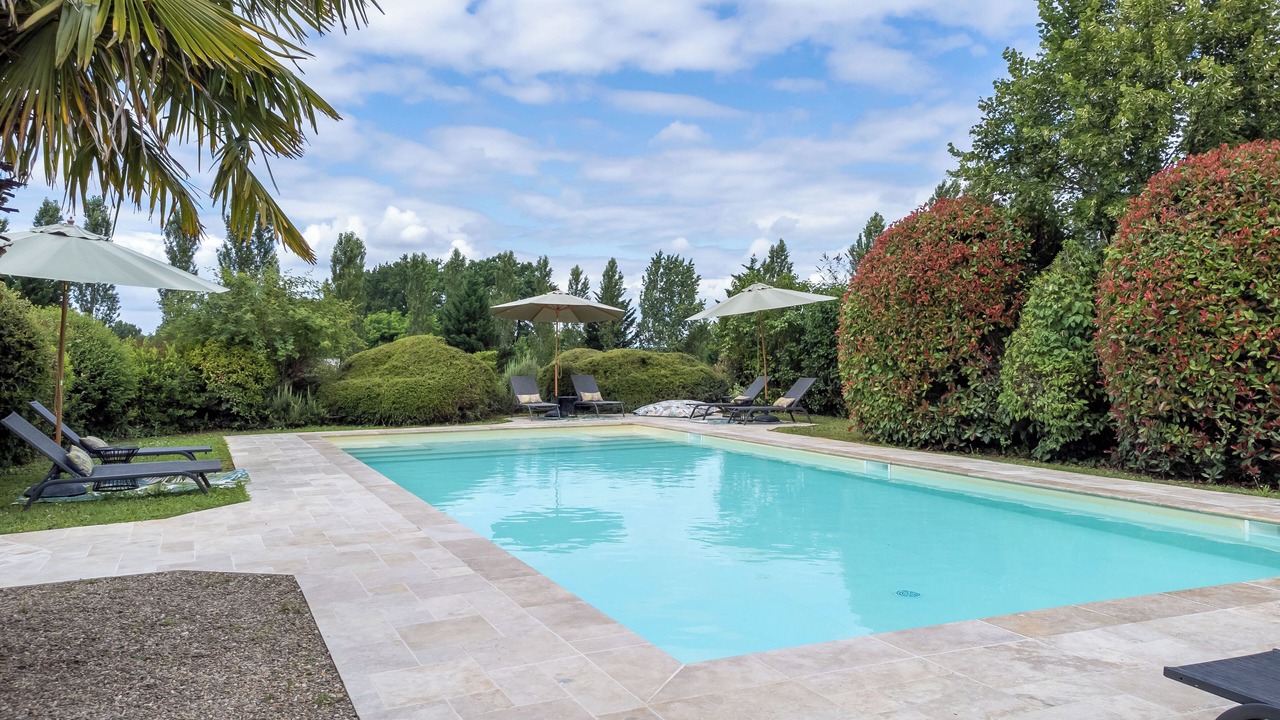 Photo of Outdoor in Sainte-Nathalene
