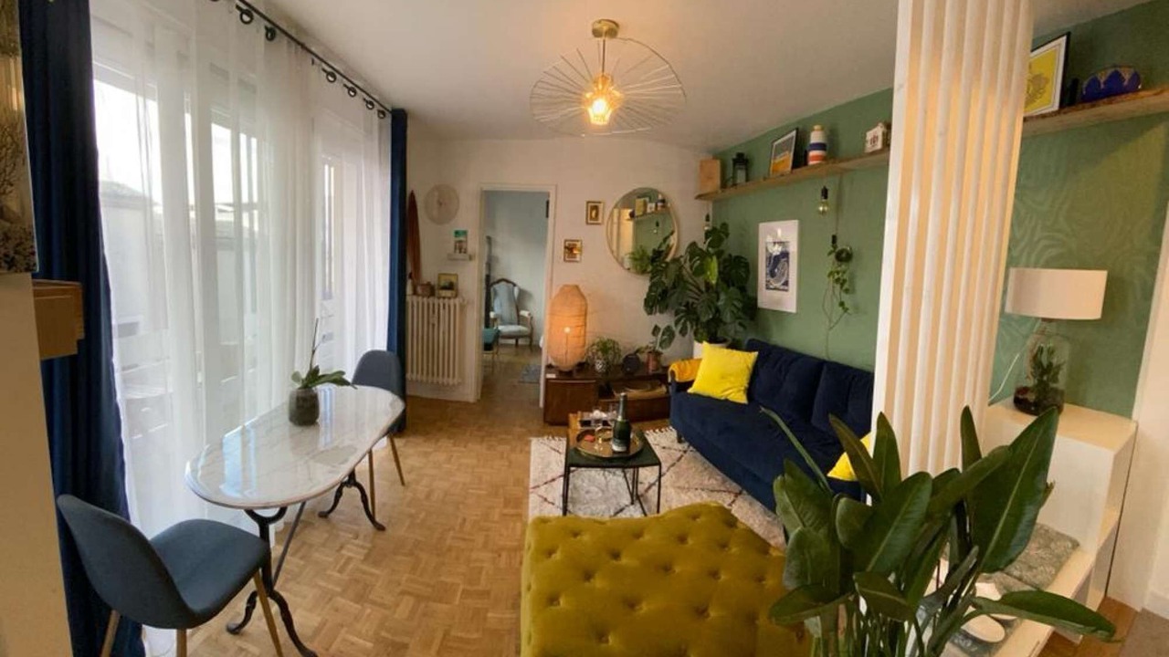 Photo of Livingroom in Centre Ville