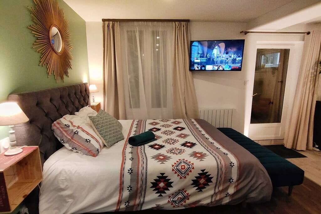 Photo of Bedroom in North district