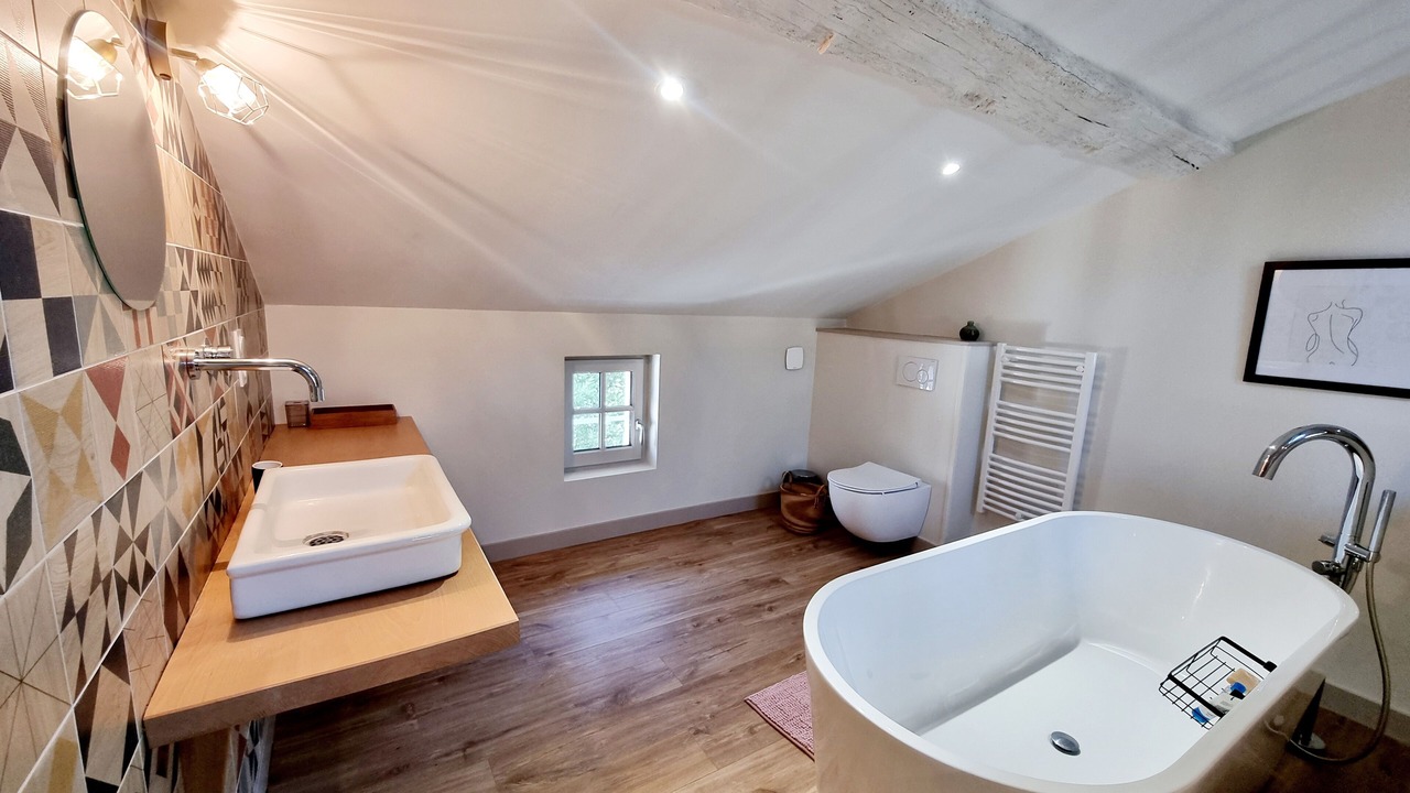 Photo of Bathroom in Angouleme