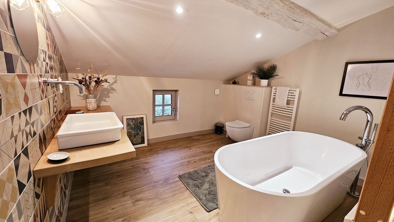 Photo of Bathroom in Angouleme