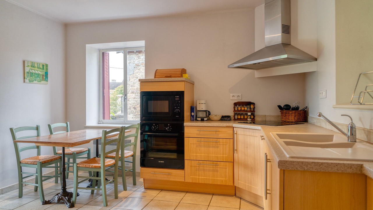 Photo of Kitchen in Saint-Pierre-de-Frugie