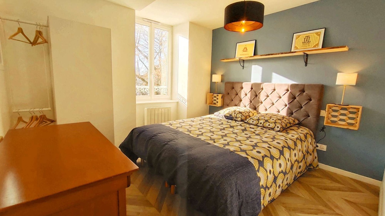 Photo of Bedroom in North district