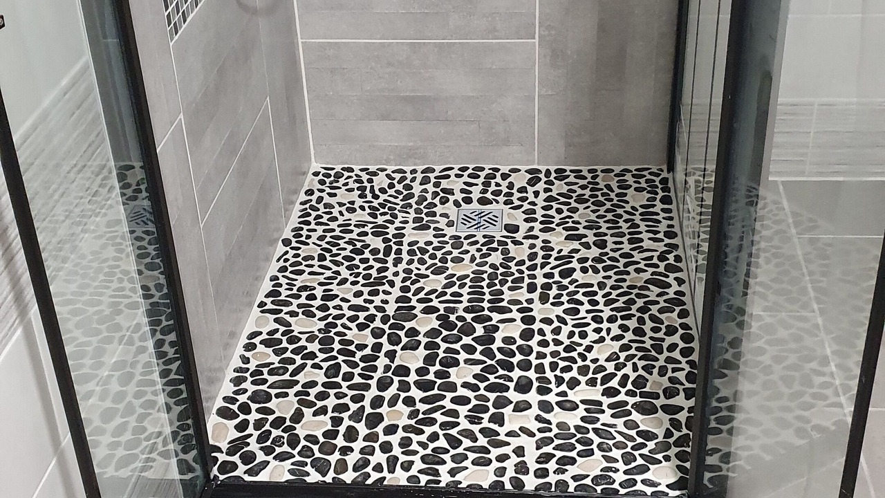 Photo of Bathroom in Chalais