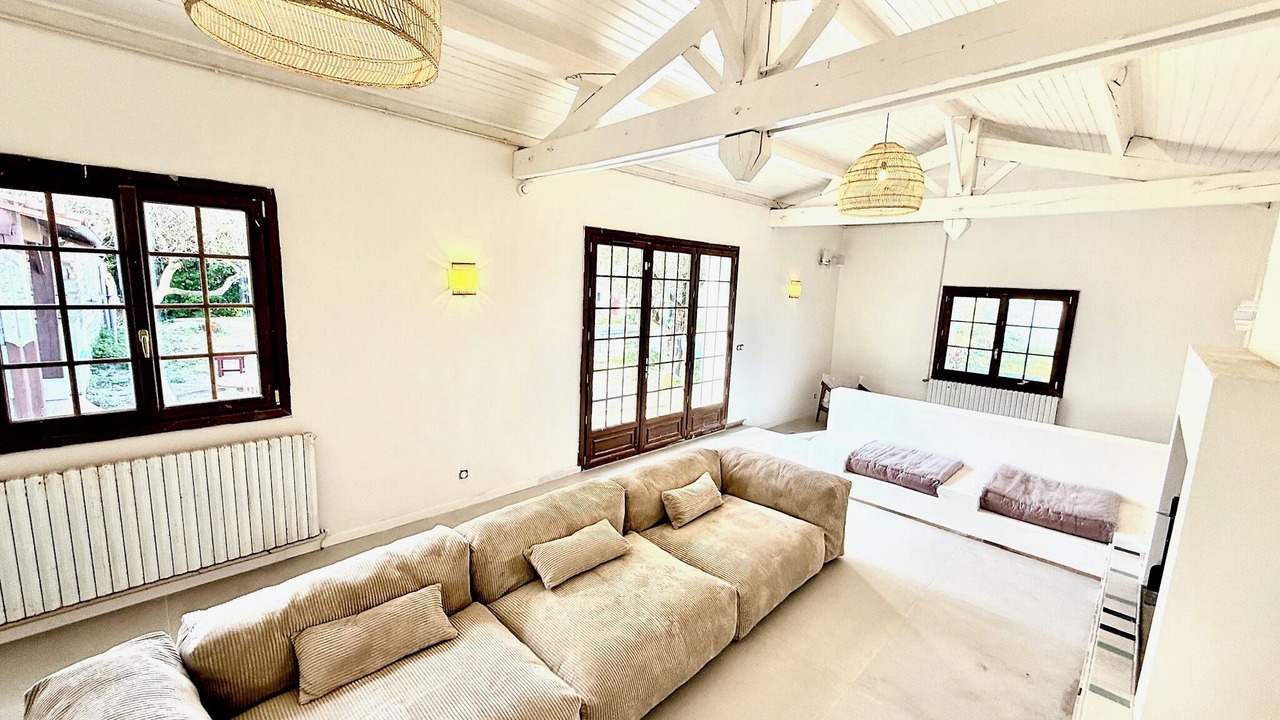 Photo of Livingroom in Saint-Sulpice-de-Royan