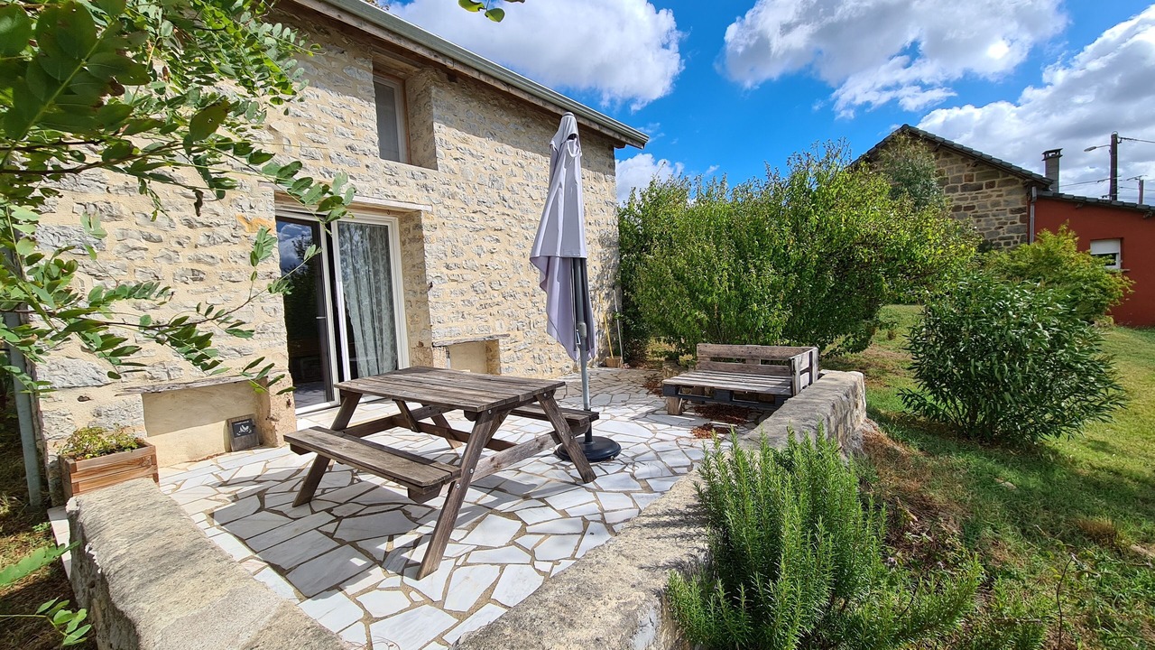 Photo of Outdoor in Saint-Pantaleon-de-Larche