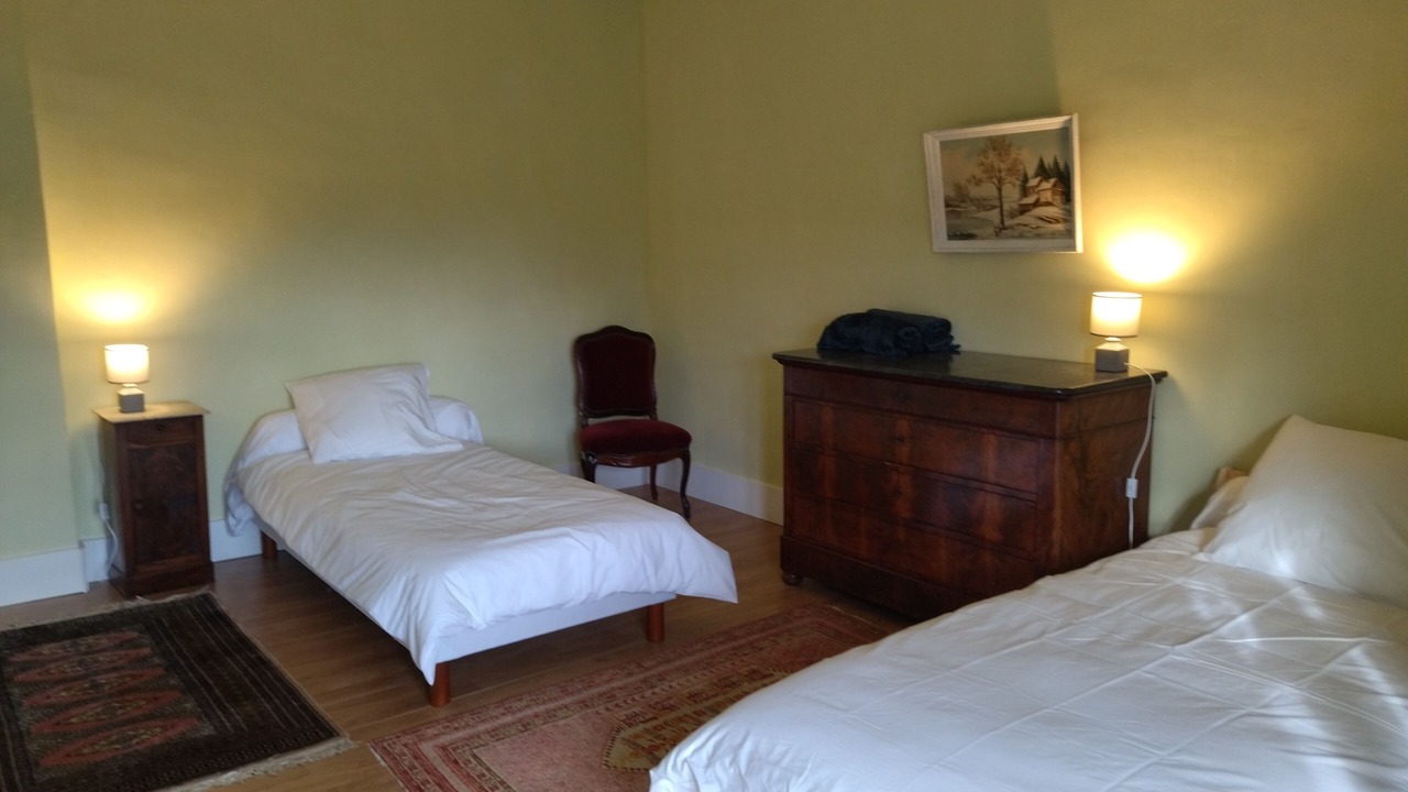 Photo of Bedroom in Antran