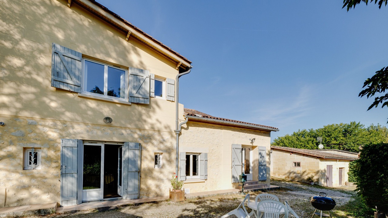 Photo of Outdoor in Haux