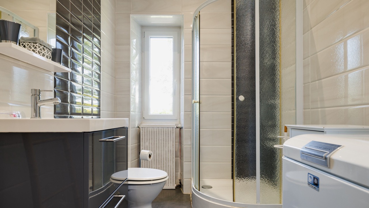 Photo of Bathroom in Haux