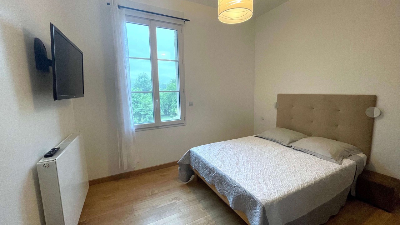 Photo of Bedroom in La Sauve