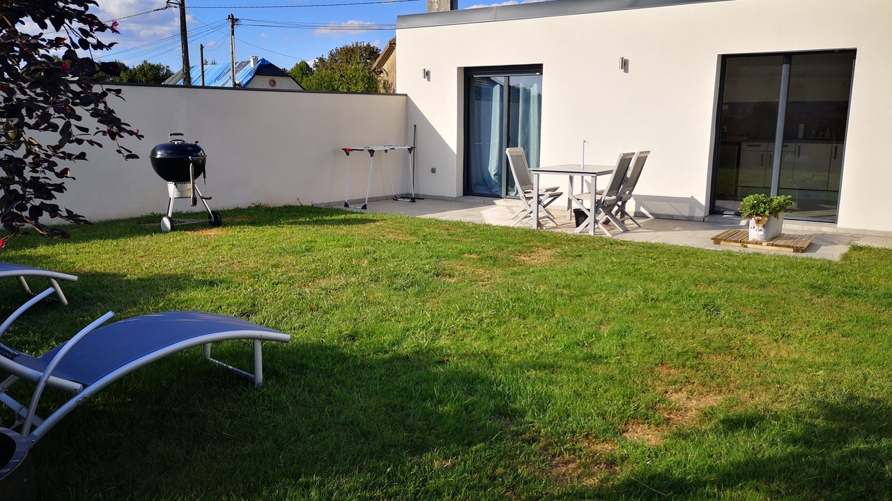 Photo of Outdoor in Limendous
