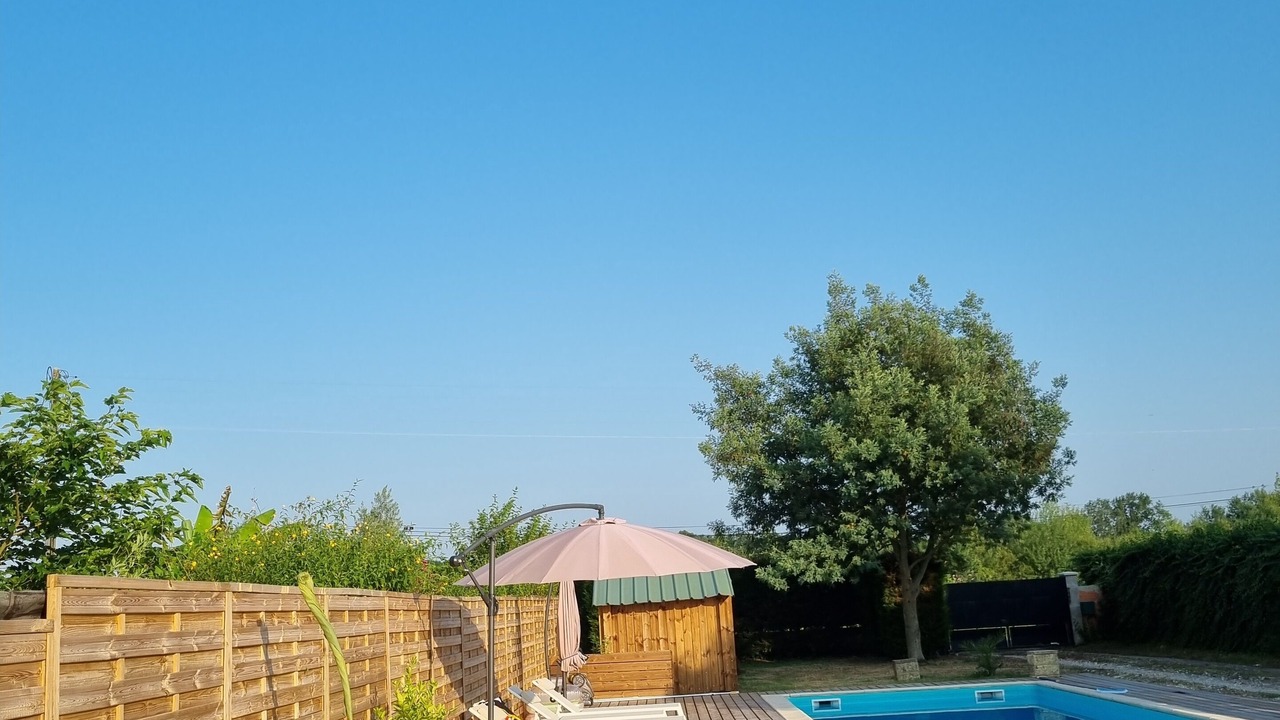 Photo of Outdoor in Saint-Denis-de-Pile