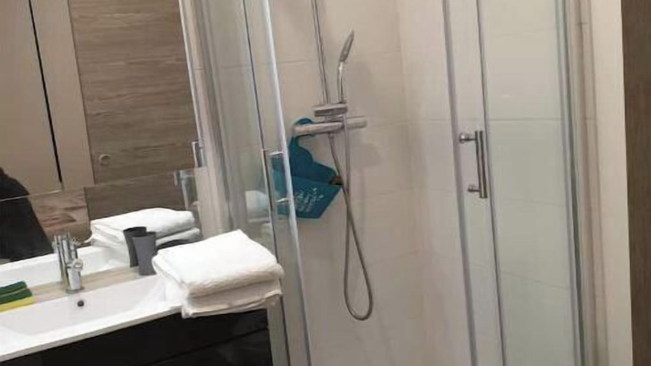 Photo of Bathroom in Vouneuil-sous-Biard