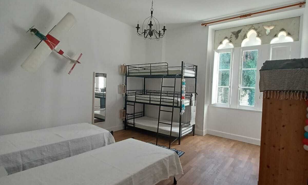 Photo of Bedroom in Saint-Sorlin-de-Conac